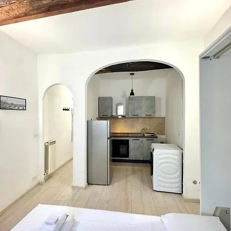 Mono Romana Floransa