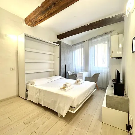 Pitti Mono *